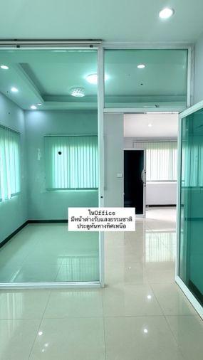 รูป 6 ห้องนอนส่วนตัวมีห้องน้ำในตัว ที่จอดรถ 10 คัน บ้าน บางนา-ตราด - รูปที่ 5/24