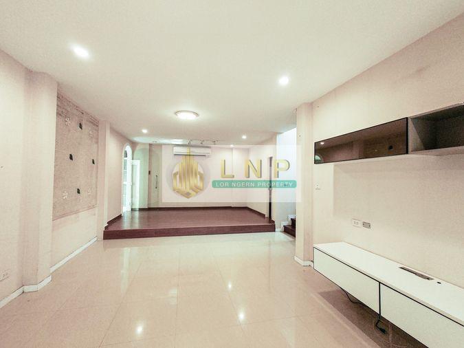 รูป 🏠 ขายบ้าน : Place & Park Prachauthit 90 (เพลส แอนด์ พาร์ค ประชาอุทิศ 90) รหัสทรัพย์ | 📌 LNP-H639 - รูปที่ 18/22