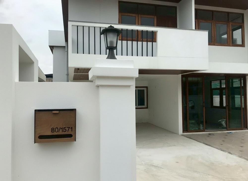 รูป Call : 081-241-6311 หมู่บ้านทิพวัล เทพารักษ์ ขายบ้านเดี่ยว 100 ตารางวา 3 ห้องนอน 5 ห้องน้ำ รถไฟฟ้าสายสีเหลือง สถานีทิพวัล อยู่หน้าหมู่บ้าน - รูปที่ 2/11