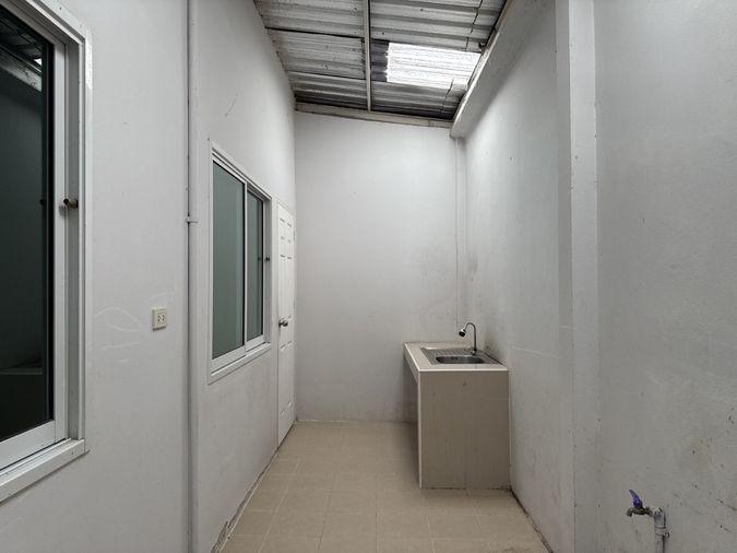 รูป JK 6032742 : ห้วยปราบ ซิตี้ 6 ปลวกแดง - ระยอง - รูปที่ 12/13