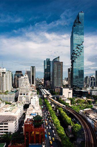 picture Ritz-Carlton Residences Bangkok – Ultra-Luxury 2BR 134 SQM | THB 50M / ~USD 1.37M | High Floor | Fully Renovated - 23/24