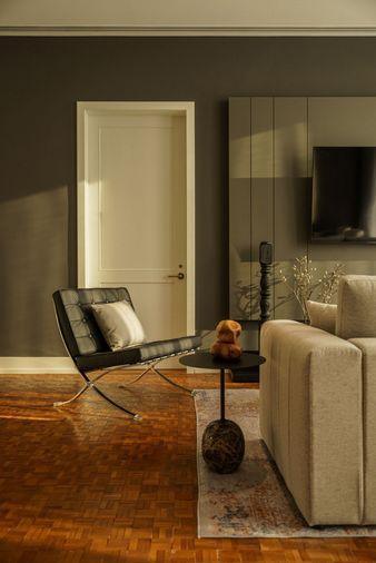 picture Ritz-Carlton Residences Bangkok – Ultra-Luxury 2BR 134 SQM | THB 50M / ~USD 1.37M | High Floor | Fully Renovated - 7/24