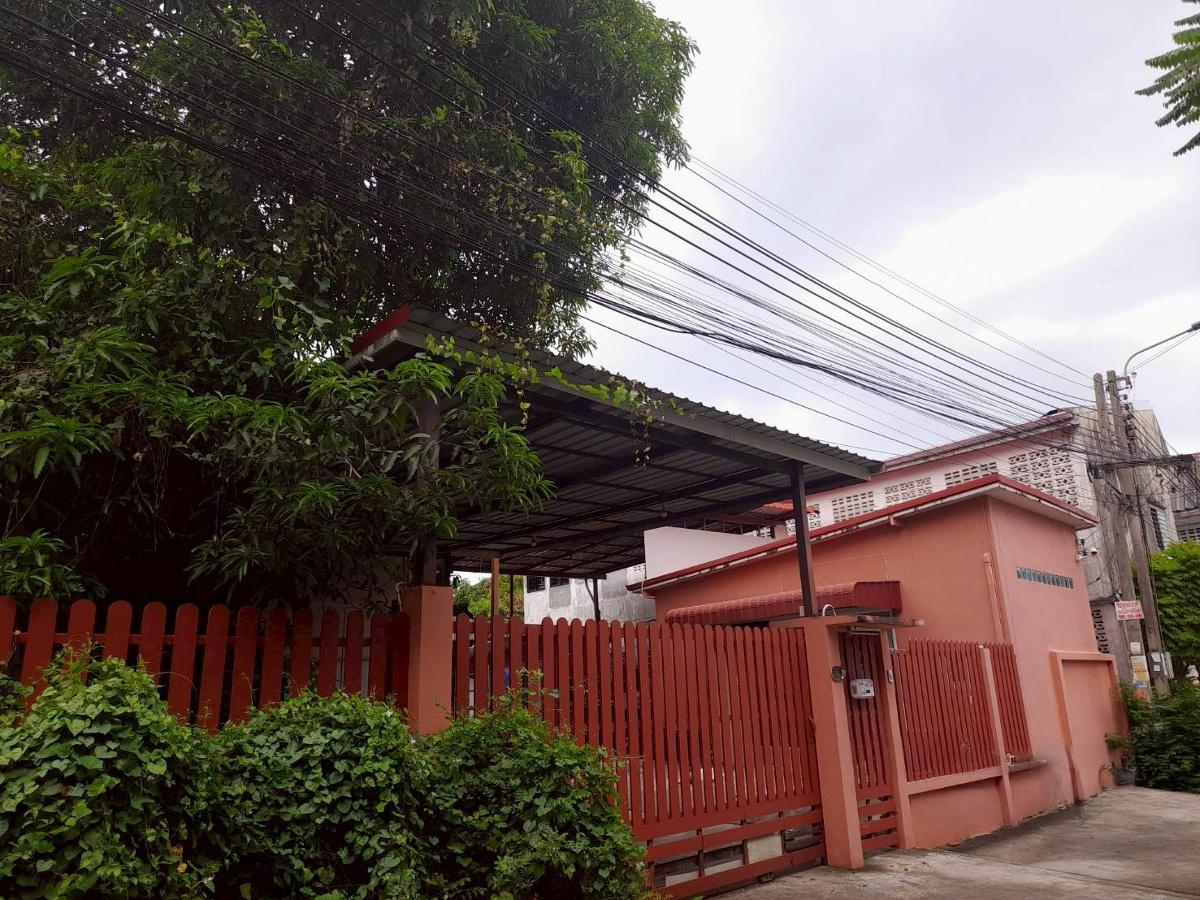 รูป JK2 2880288 : เศรษฐกิจ กรุงเทพฯ - รูปที่ 2/3