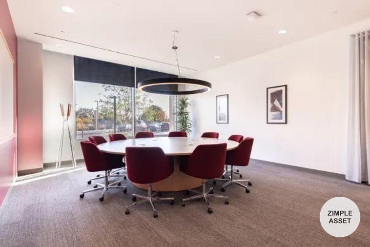 picture Flexible office space at Vanich Place Ari on Phahonyothin, featuring a premium office interior or customizable office design to suit your preferences. - 1/16