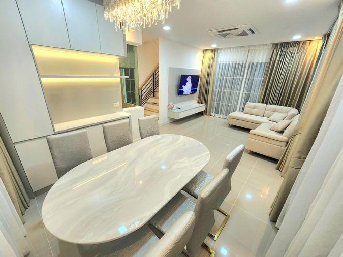 รูป 🏡#PT2410_202 🏡𝗙𝗼𝗿 𝗥𝗲𝗻𝘁 6️⃣8️⃣k.🔥🔥 #ใกล้BTSสายสุขุมวิท ✨#ว่างนัดชมได้โครงการ  :  โกลเด้นนีโอสุขุมวิทลาซาล  - รูปที่ 4/14