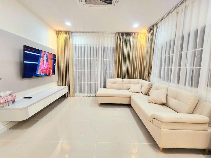 รูป 🏡#PT2410_202 🏡𝗙𝗼𝗿 𝗥𝗲𝗻𝘁 6️⃣8️⃣k.🔥🔥 #ใกล้BTSสายสุขุมวิท ✨#ว่างนัดชมได้โครงการ  :  โกลเด้นนีโอสุขุมวิทลาซาล  - รูปที่ 2/14