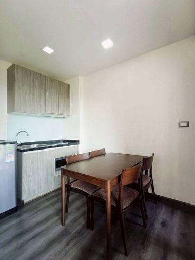 picture Cape Town Condo Sriracha for sale, affordable price, fully furnished, move in Ready - 6/10