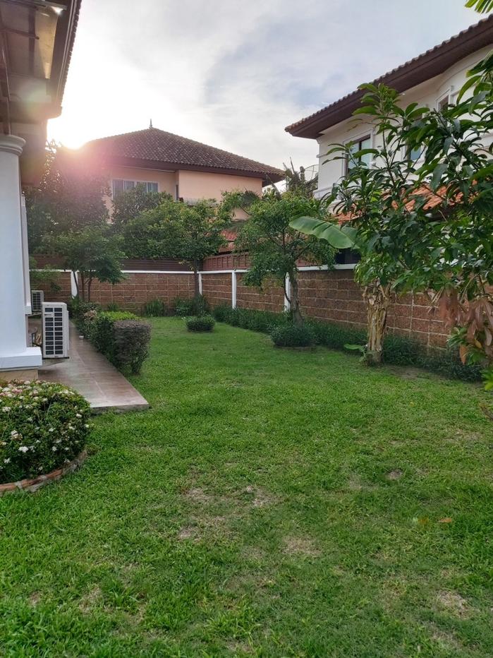 picture Available now! 3bed 3baths 300sqm. 2parking. Line id: @pfagent - 22/24