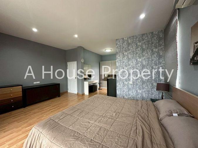 picture 2-storey detached house for rent in a community area, The Boulevard Sriracha, Chonburi project - 13/18