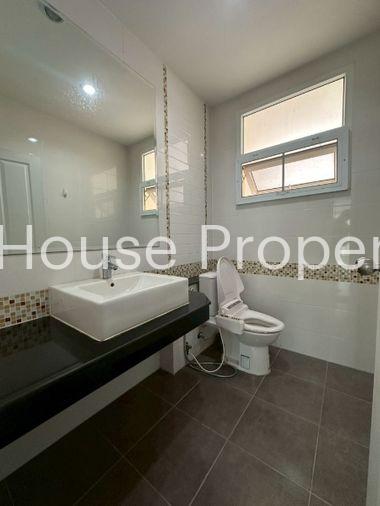 picture 2-storey detached house for rent in a community area, The Boulevard Sriracha, Chonburi project - 7/18