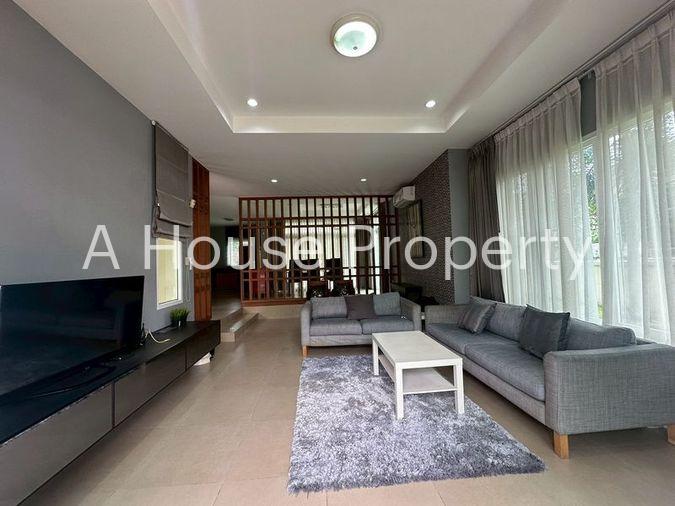 picture 2-storey detached house for rent in a community area, The Boulevard Sriracha, Chonburi project - 2/18