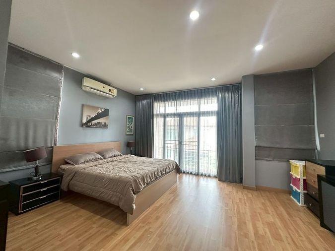 picture 2-storey detached house for rent in a community area, The Boulevard Sriracha, Chonburi project - 11/18