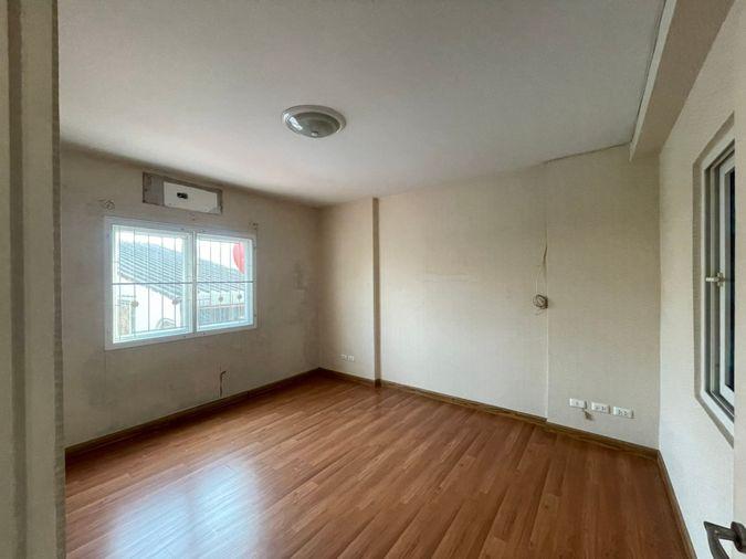รูป AI 0103 : หมู่บ้านเมอริท เพลส ลาดพร้าว - รูปที่ 20/31