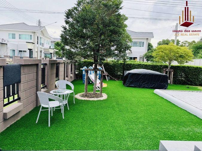 picture ✨ For Rent: Laddarom Tiwanon ✨  💰 Only 80,000 THB/month - 8/9