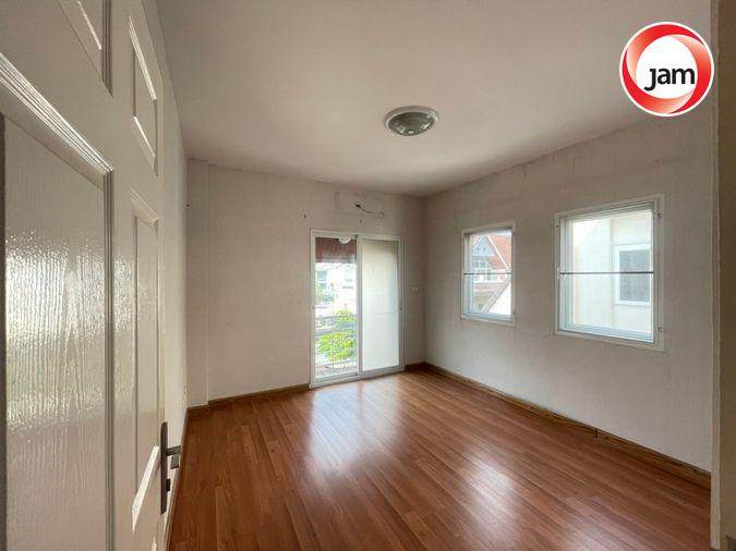 รูป AI 0103 : หมู่บ้านเมอริท เพลส ลาดพร้าว - รูปที่ 25/31