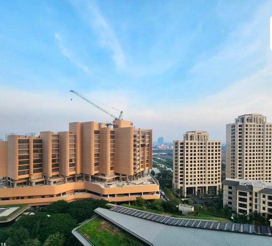 picture PET FRIENDLY and unblock view  Whizdom the Forestias Petopia - 5/5
