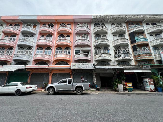 รูป D062 : หมู่บ้านชลลดา อาคารพาณิชย์ - รูปที่ 1/9