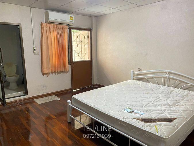 รูป ให้เช่าทาวน์เฮ้าส์ 3 ชั้น 4 ห้องนอน ลาดพร้าว 29 พร้อมอยู่ - รูปที่ 5/10
