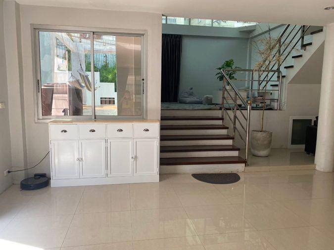 รูป 🏡✨ ให้เช่าบ้านเดี่ยว อารีน่า การ์เด้น  Modern 2 ชั้น – อ่อนนุช 44 - รูปที่ 3/19
