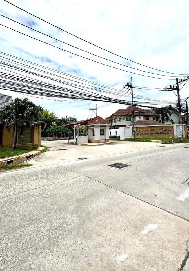 รูป ทำเลดี ใกล้พัทยาเหนือ บ้านพร้อมสระว่ายน้ำ รีโนเวทใหม่ทั้งหลัง ขายบ้าน หนองใหญ่ พัทยา - รูปที่ 39/40