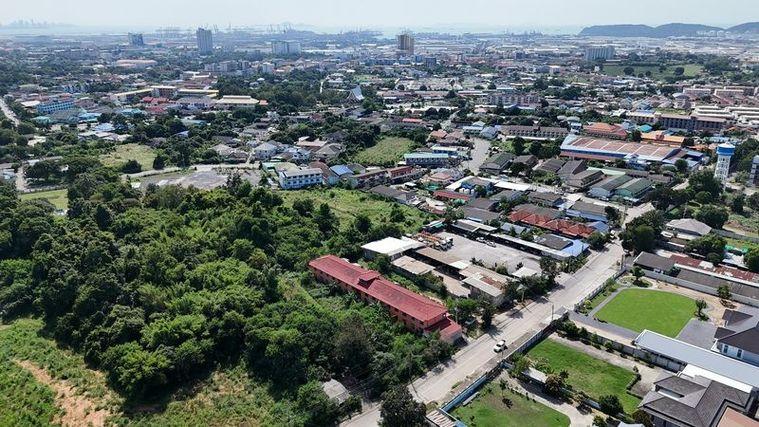 picture Cheap dormitory for sale near Laem Chabang Industrial Estate, Sriracha, Chonburi - 4/18