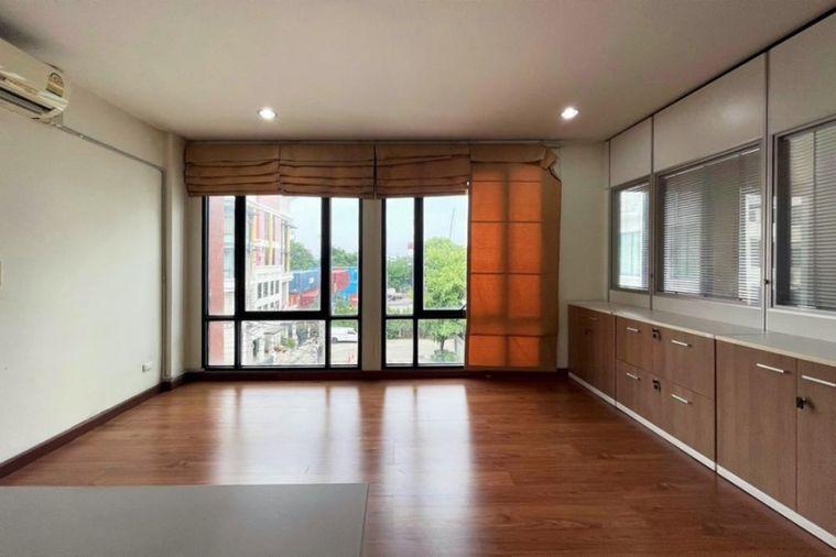 picture Baan Klang Krung Office For sale - 11/22