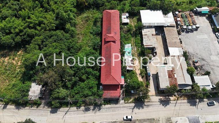 picture Cheap dormitory for sale near Laem Chabang Industrial Estate, Sriracha, Chonburi - 3/18
