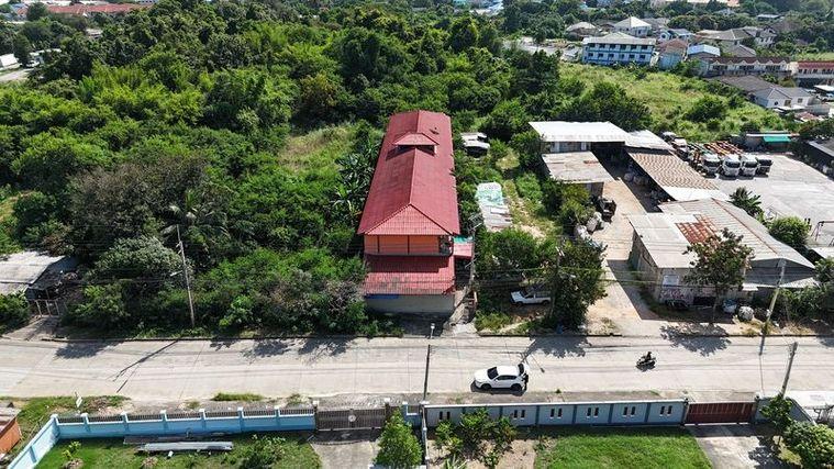 picture Cheap dormitory for sale near Laem Chabang Industrial Estate, Sriracha, Chonburi - 9/18