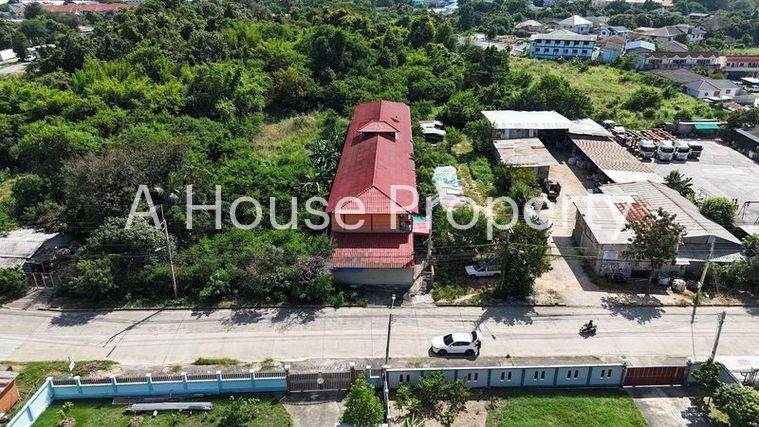 picture Cheap dormitory for sale near Laem Chabang Industrial Estate, Sriracha, Chonburi - 9/18