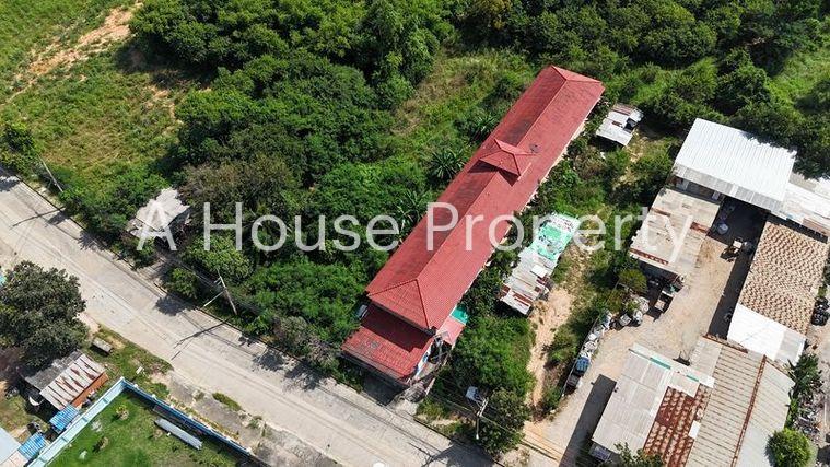 picture Cheap dormitory for sale near Laem Chabang Industrial Estate, Sriracha, Chonburi - 2/18