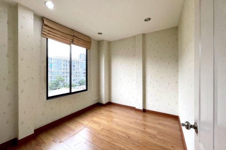 picture Baan Klang Krung Office For sale - 17/22