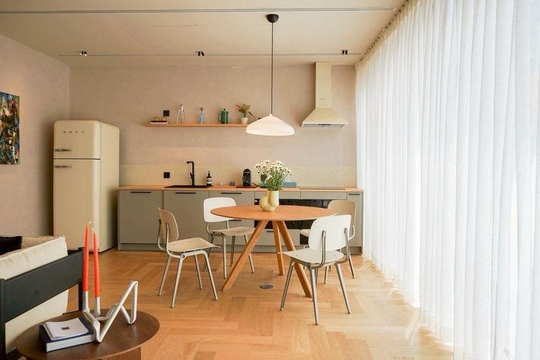picture Beautifully designed house , private house Only 8 units , House for sale on Soi Sailom. - 4/20