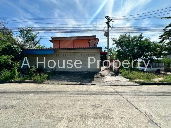 picture Cheap dormitory for sale near Laem Chabang Industrial Estate, Sriracha, Chonburi - 10/18