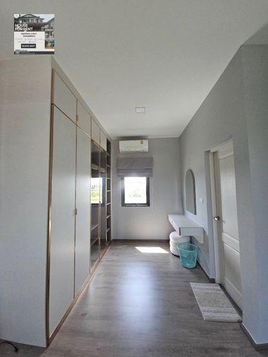 รูป 📣🌈🏡 เช่าบ้าน แกรนด์ พลีโน่ สุขุมวิท-บางนาใกล้Mega บางนา ตกแต่งพร้อมเข้าอยู่ 🐶รับสัตว์เลี้ยง มีสนามหญ้ากว้างให้วิ่งเล่น - รูปที่ 9/11