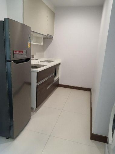 picture PFD-07482	Condo for Rent: Supalai Oriental Sukhumvit 39  Schedule a viewing ■ Line: @propertyfinder	 - 8/12