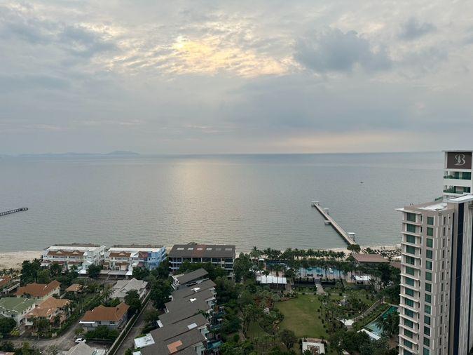 รูป คอนโดสไตล์รีสอร์ท  "วิวดีที่สุด" พร้อมหาดส่วนตัว! บิ้วท์อินใหม่ทั้งห้อง ได้วิวทะเล 2 ห้องนอน 95 ตร.ม.  - รูปที่ 4/29