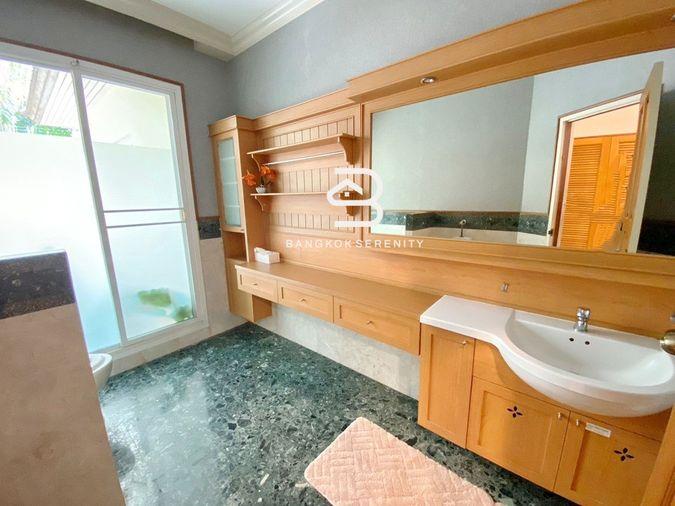 รูป ขายบ้านหรู พฤกภิรมย์ รีเจนท์ สุขุมวิท - รูปที่ 34/44
