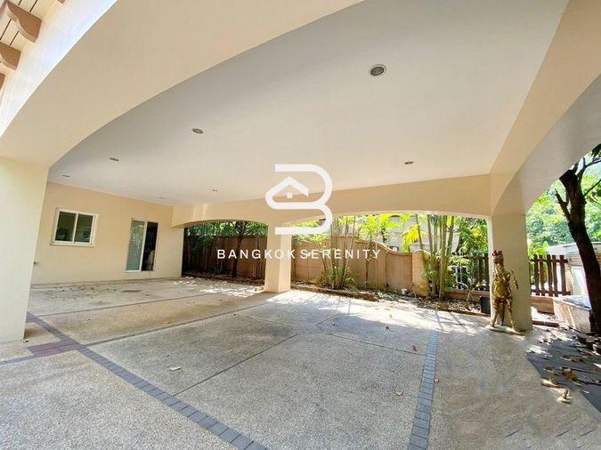 picture Luxury house for rent with private pool at Prukpirom Regent Sukhumvit - 32/32