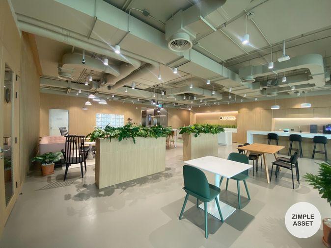 picture Luxury offices at Kingbridge Tower in central Bangkok, near Bhumibol Bridge, with modern workspaces, ideal for short-term or long-term headquarters. - 5/10