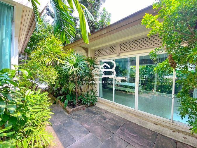 รูป ขายบ้านหรู พฤกภิรมย์ รีเจนท์ สุขุมวิท - รูปที่ 41/44