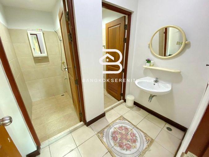 picture Luxury house for rent with private pool at Prukpirom Regent Sukhumvit - 31/32
