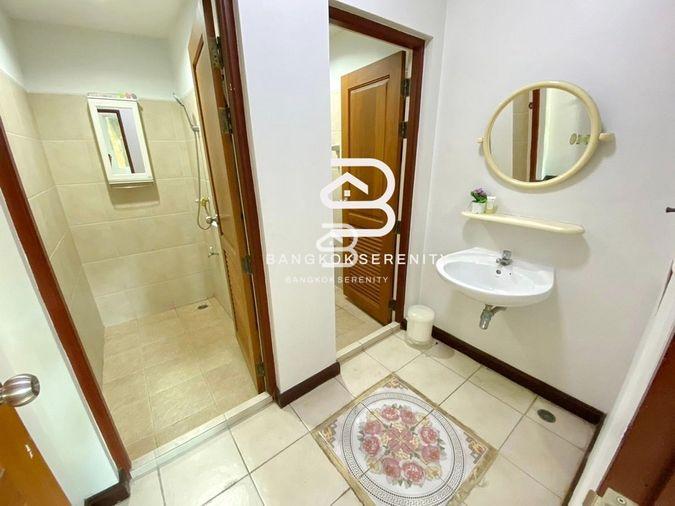picture Luxury house for rent with private pool at Prukpirom Regent Sukhumvit - 31/32