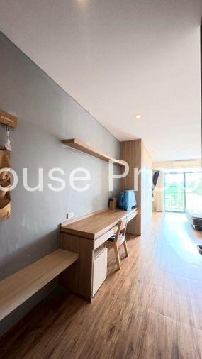 picture Cheap room for rent! Ready to move in, near Aeon Assumption Sriracha shopping mall. - 3/9