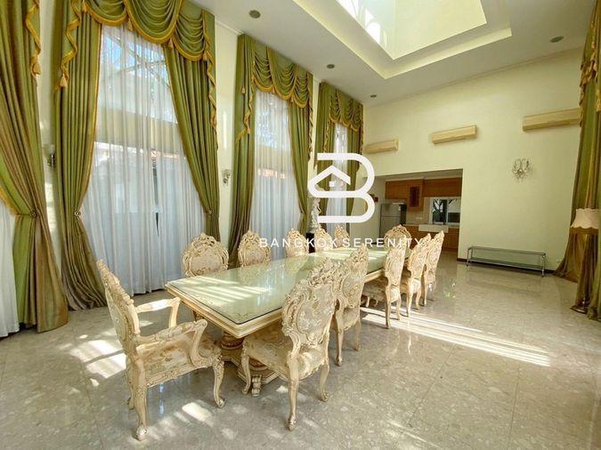 picture Luxury house for rent with private pool at Prukpirom Regent Sukhumvit - 11/32
