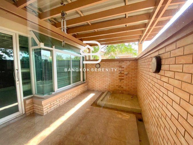 picture Luxury house for rent with private pool at Prukpirom Regent Sukhumvit - 27/32