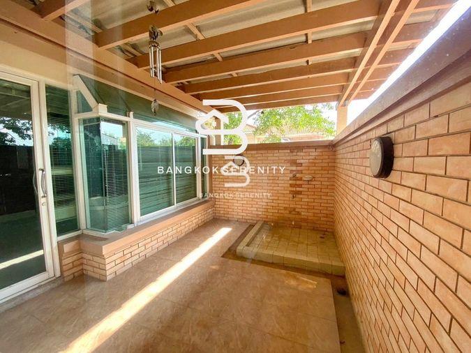 picture Luxury house for rent with private pool at Prukpirom Regent Sukhumvit - 27/32