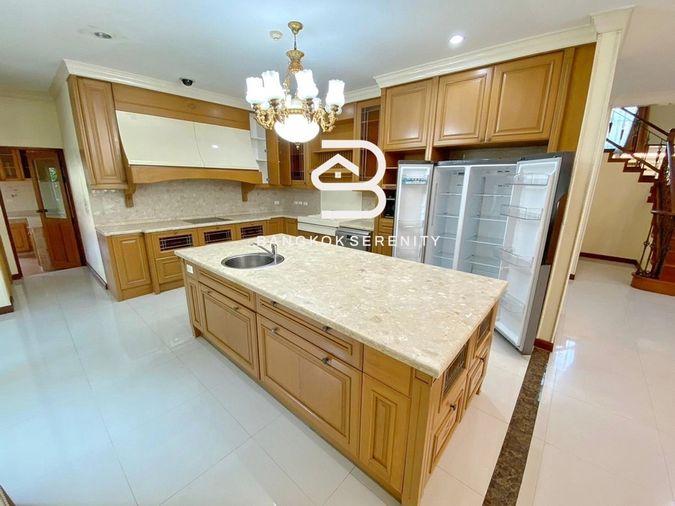 picture Luxury house for rent with private pool at Prukpirom Regent Sukhumvit - 14/32