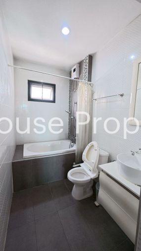 picture Cheap room for rent! Ready to move in, near Aeon Assumption Sriracha shopping mall. - 6/9