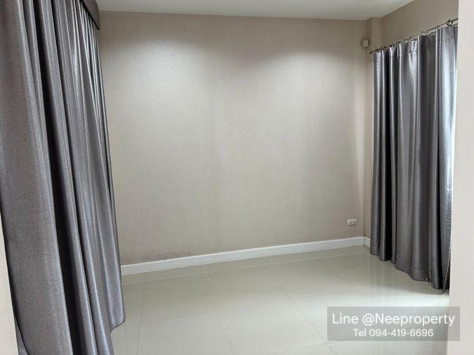 รูป ขายบ้านเดี่ยวทำเลทอง หมู่บ้านเดอะแกรนด์ พระราม 2 – หลังริมในสุด ความเป็นส่วนตัวสูง พร้อมเข้าอยู่ - รูปที่ 7/15