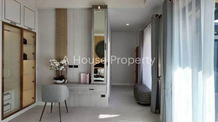 รูป ขายบ้านพลูวิลล่าหรู วิสต้า สไตล์โมเดิร์น ทำเลดี ใกล้จอมเทียนพัทยา - รูปที่ 14/20